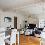Sacre Coeur Grand Duplex 130 M2 - 4 Chambres + Double Living