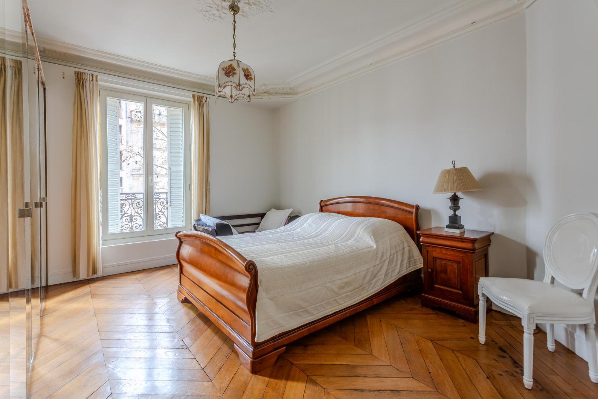 Sacre Coeur Grand Duplex 130 M2 - 4 + Double Living Apartment